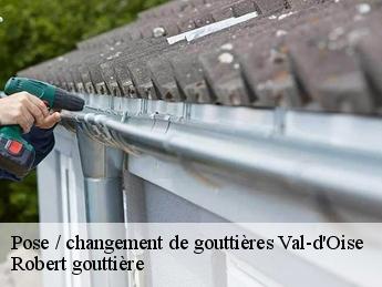 Pose / changement de gouttières Val-d'Oise 