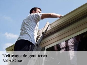 Nettoyage de gouttières Val-d'Oise 